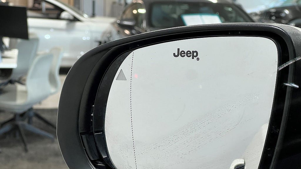 Vehicle Image 20