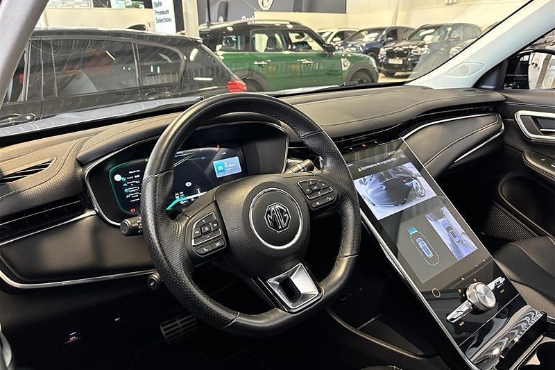 Vehicle Image 18