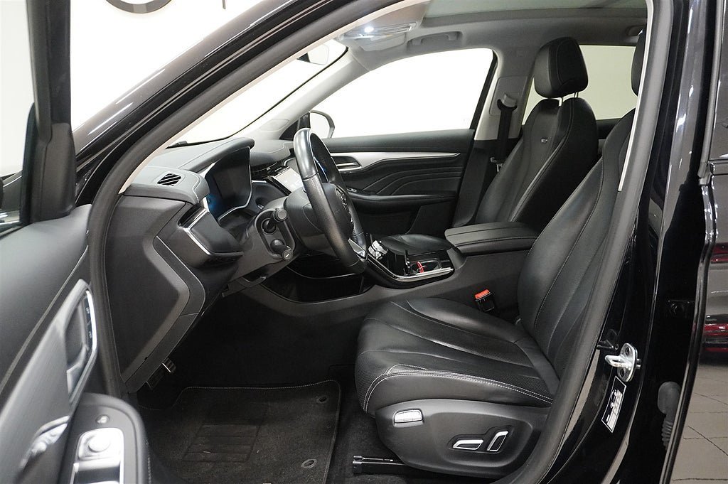 Vehicle Image 22