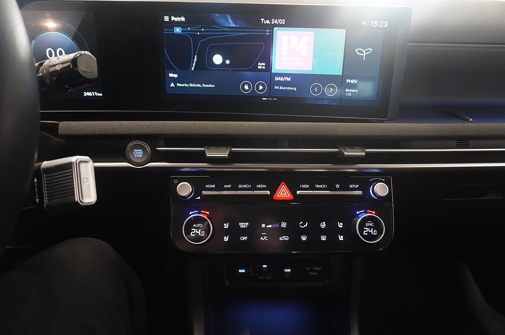 Vehicle Image 11