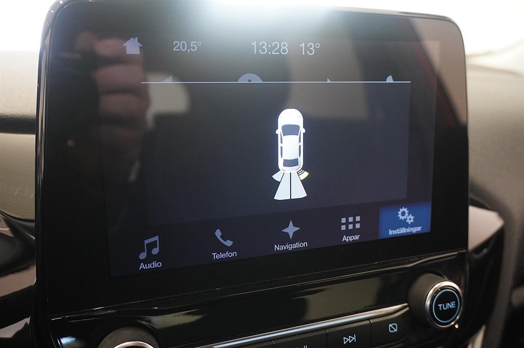 Vehicle Image 13