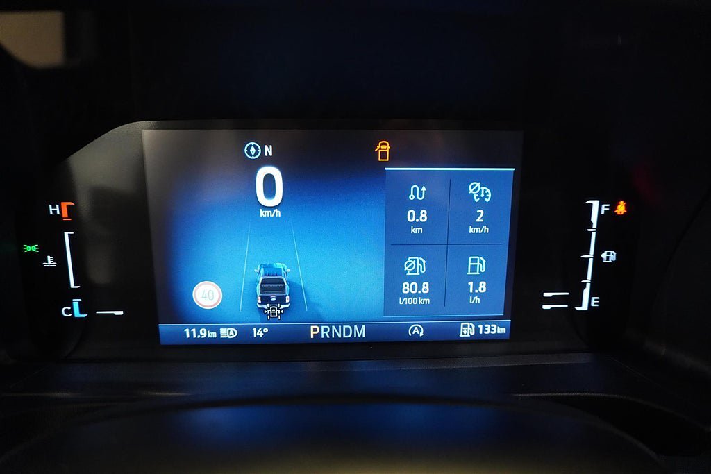 Vehicle Image 14