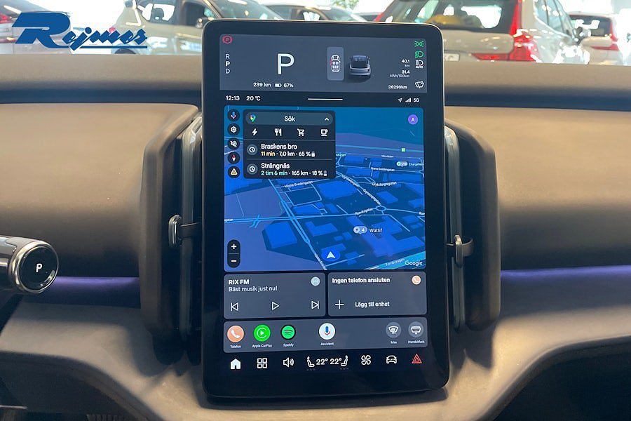 Vehicle Image 11