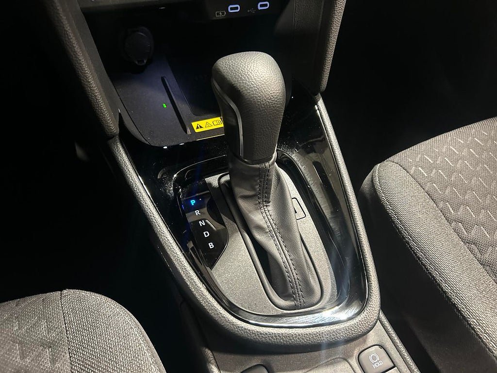 Vehicle Image 18