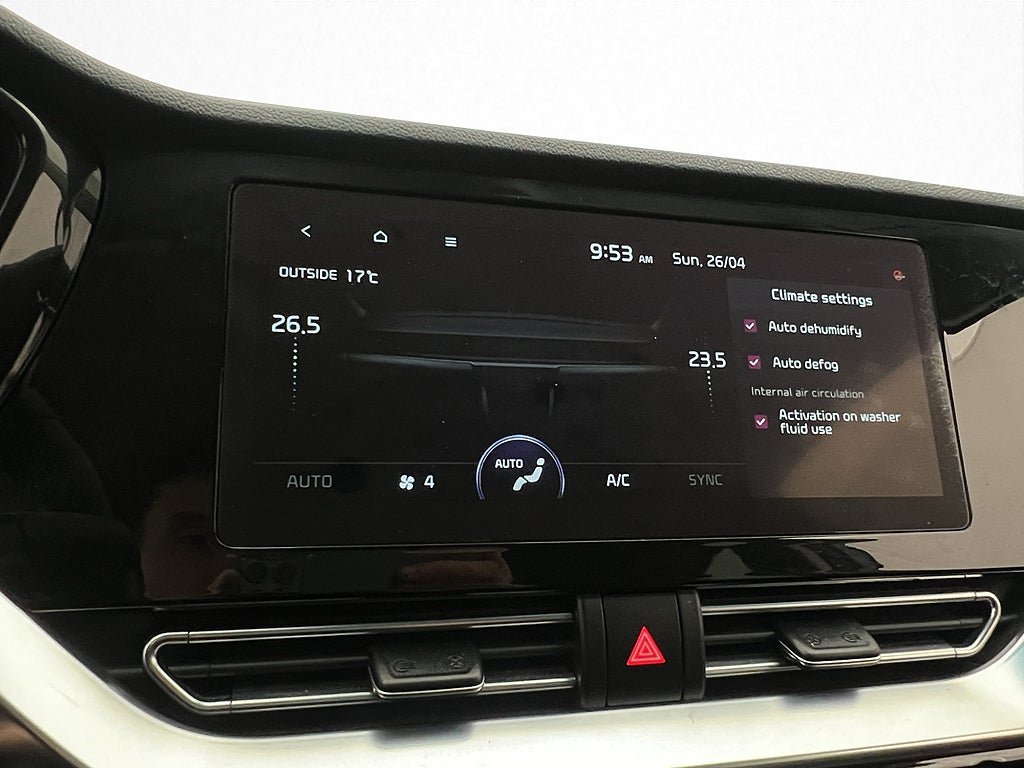 Vehicle Image 22