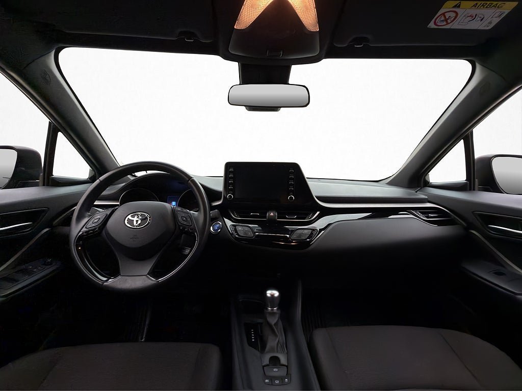 Vehicle Image 12