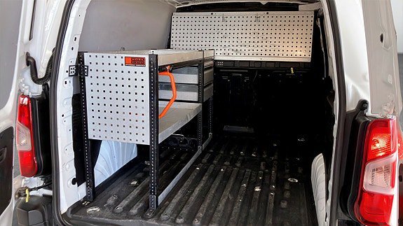 Vehicle Image 10