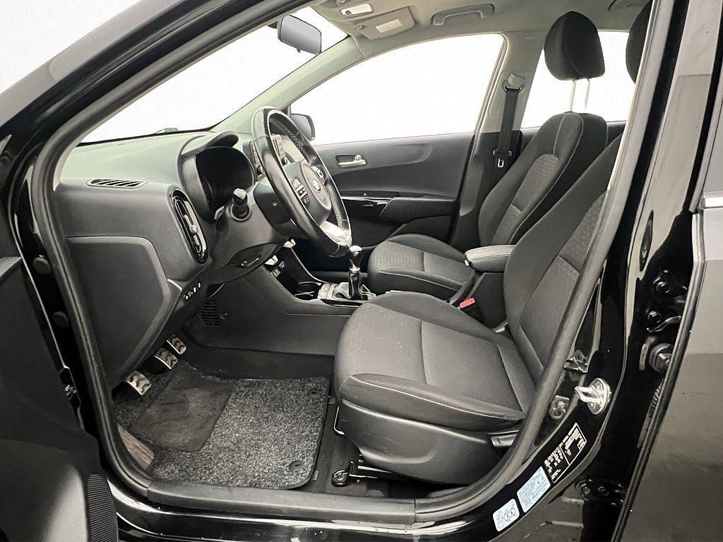 Vehicle Image 11