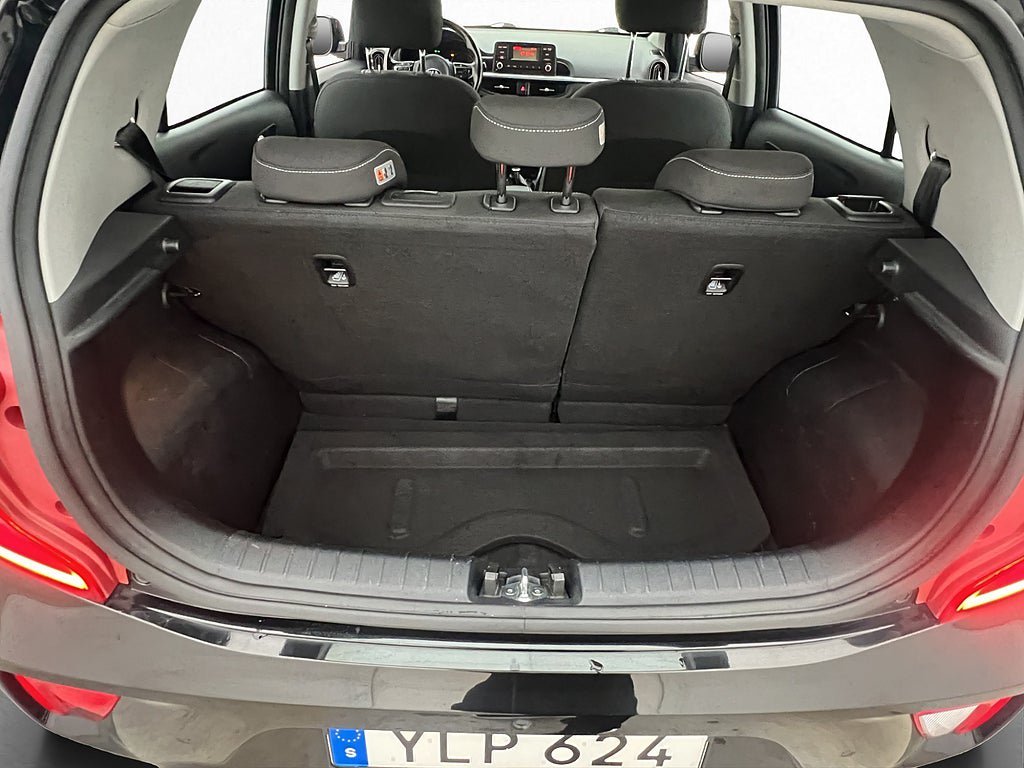 Vehicle Image 26