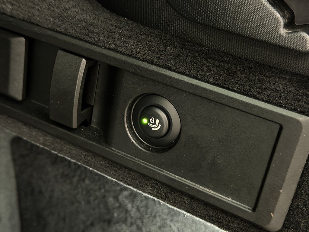 Vehicle Image 29