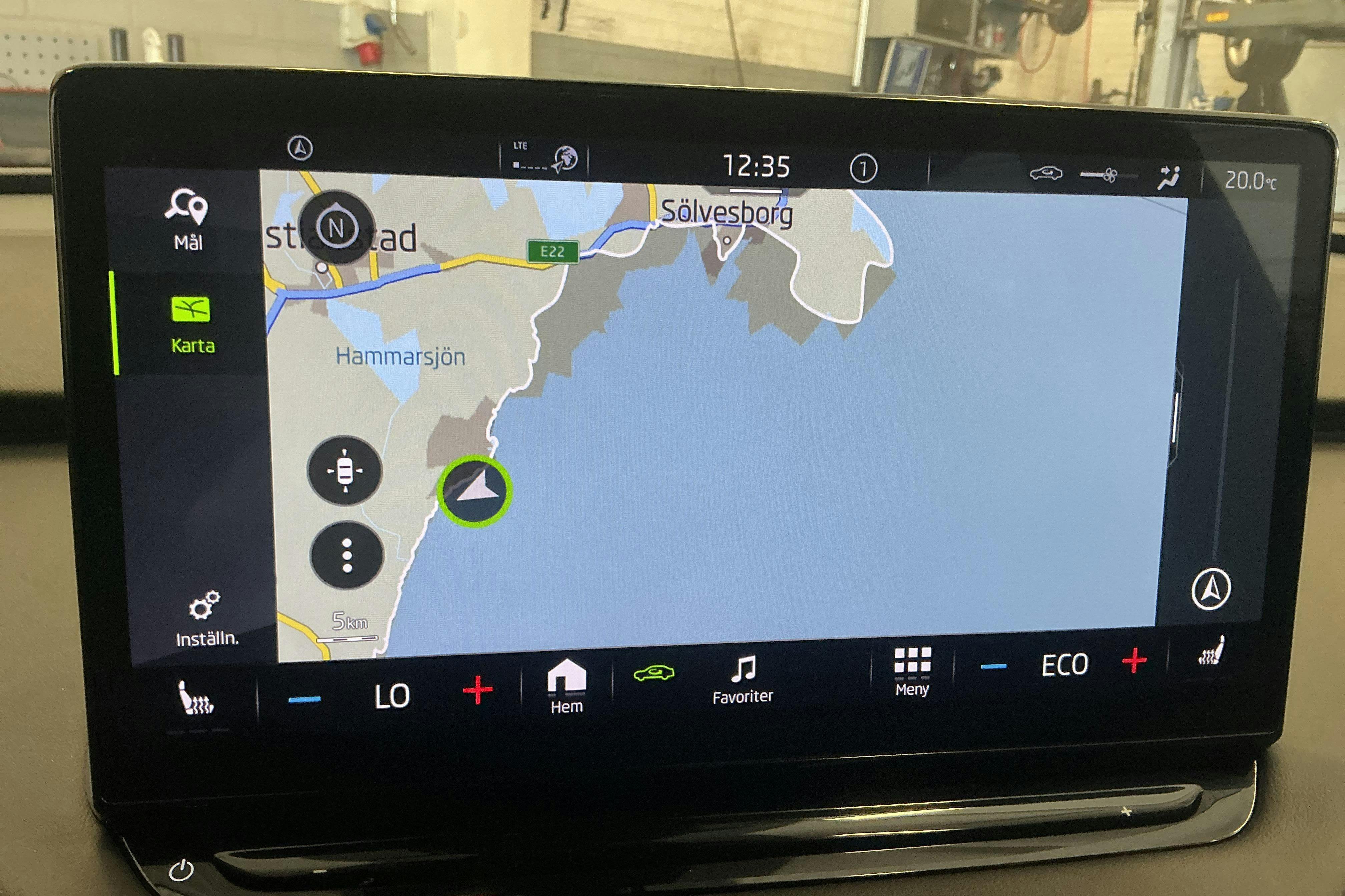 Vehicle Image 13