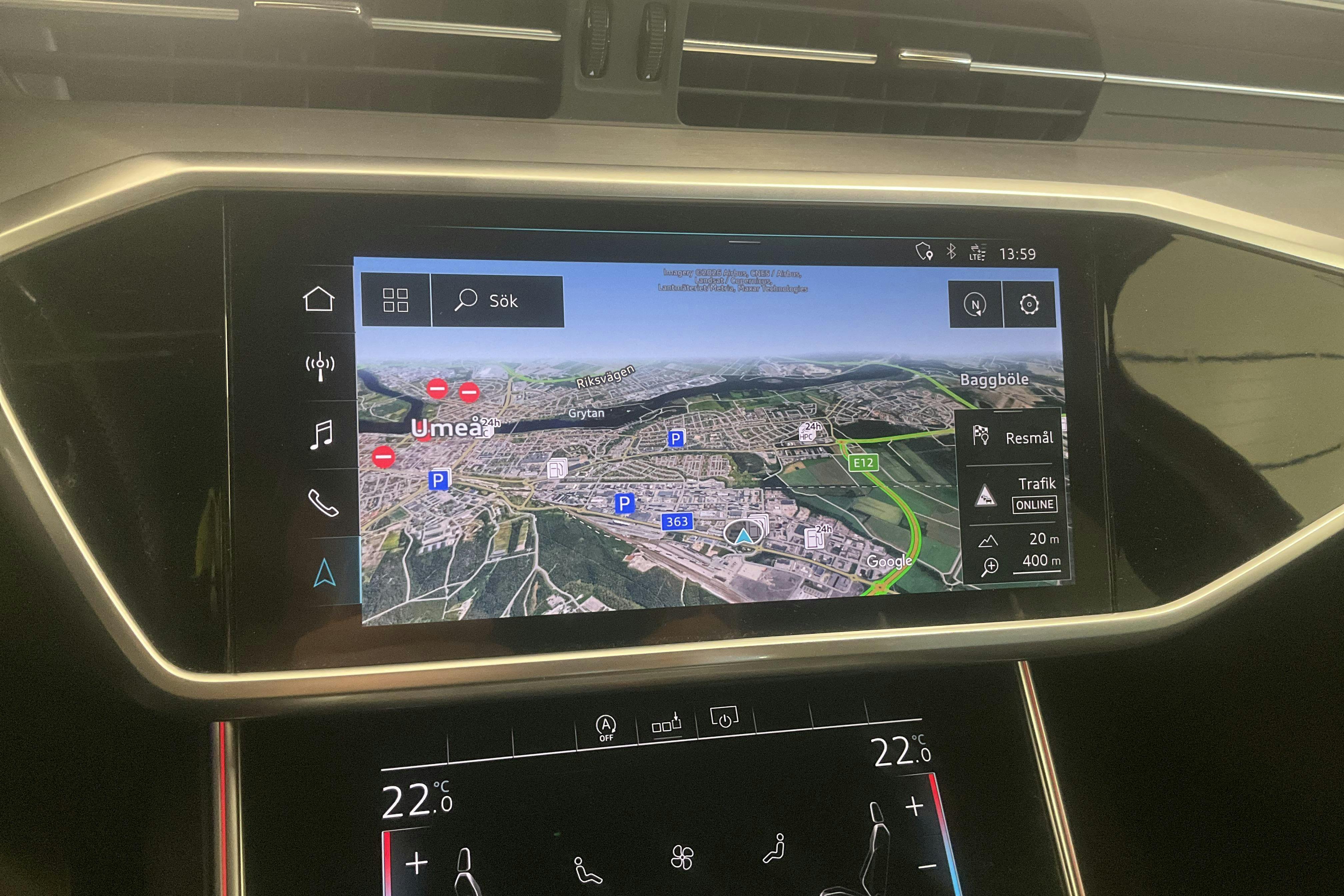 Vehicle Image 13