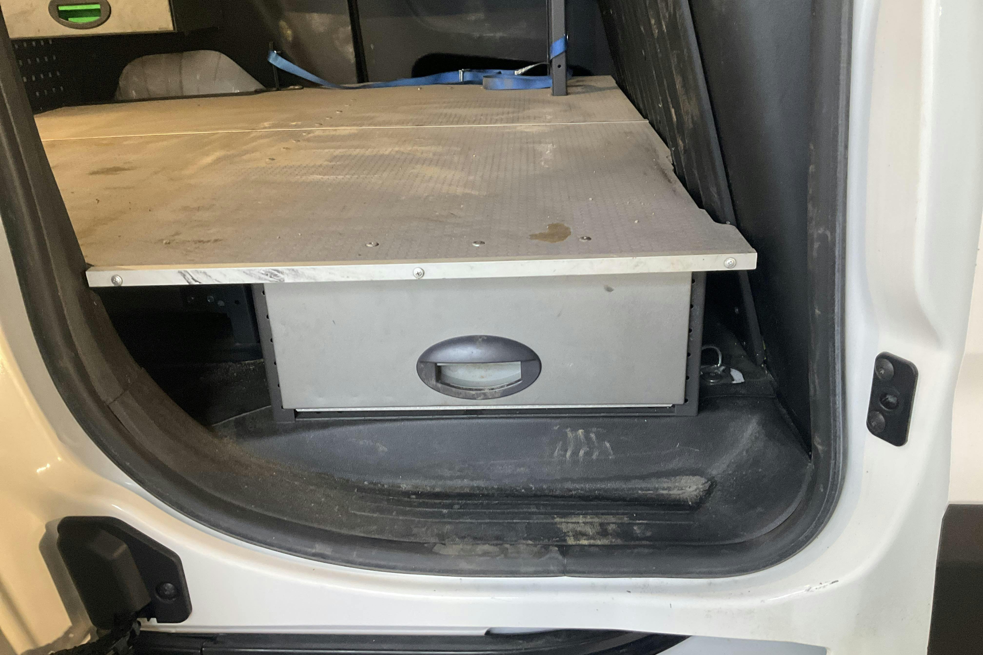 Vehicle Image 17