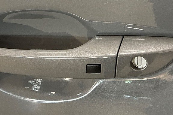 Vehicle Image 27