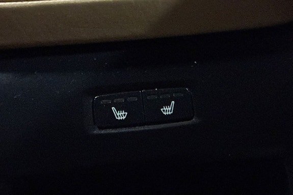 Vehicle Image 28