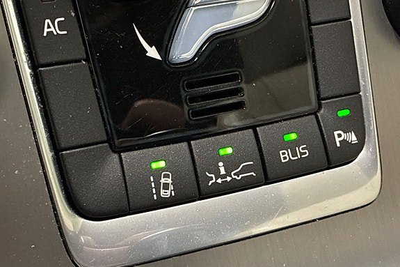 Vehicle Image 29