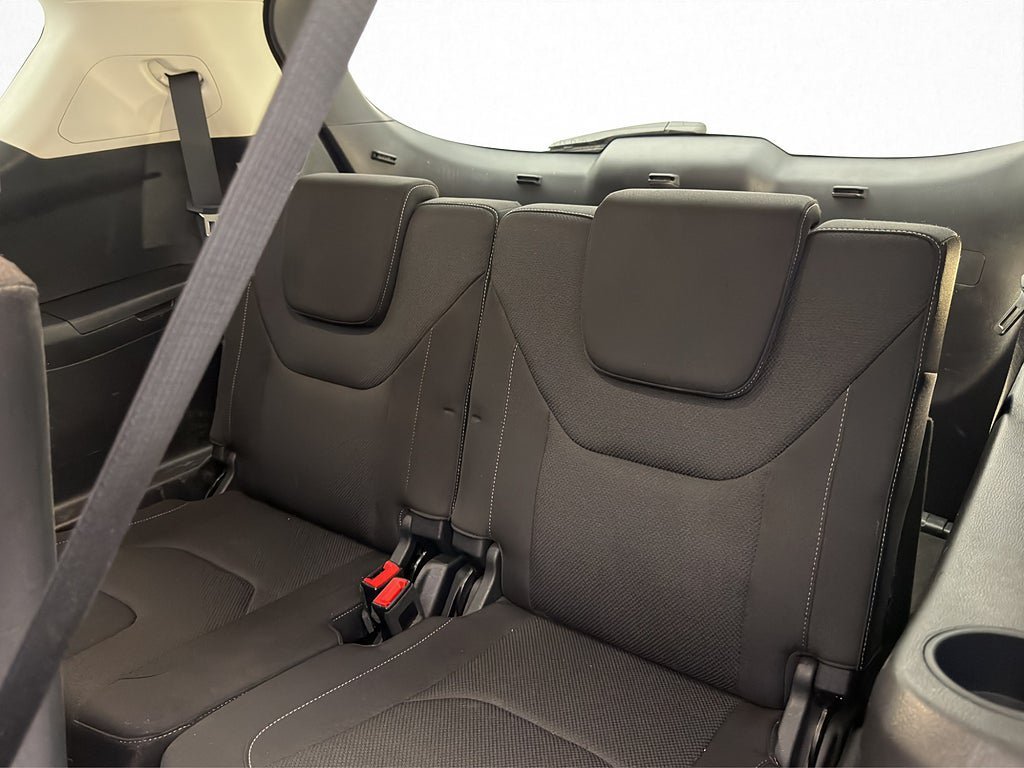 Vehicle Image 30