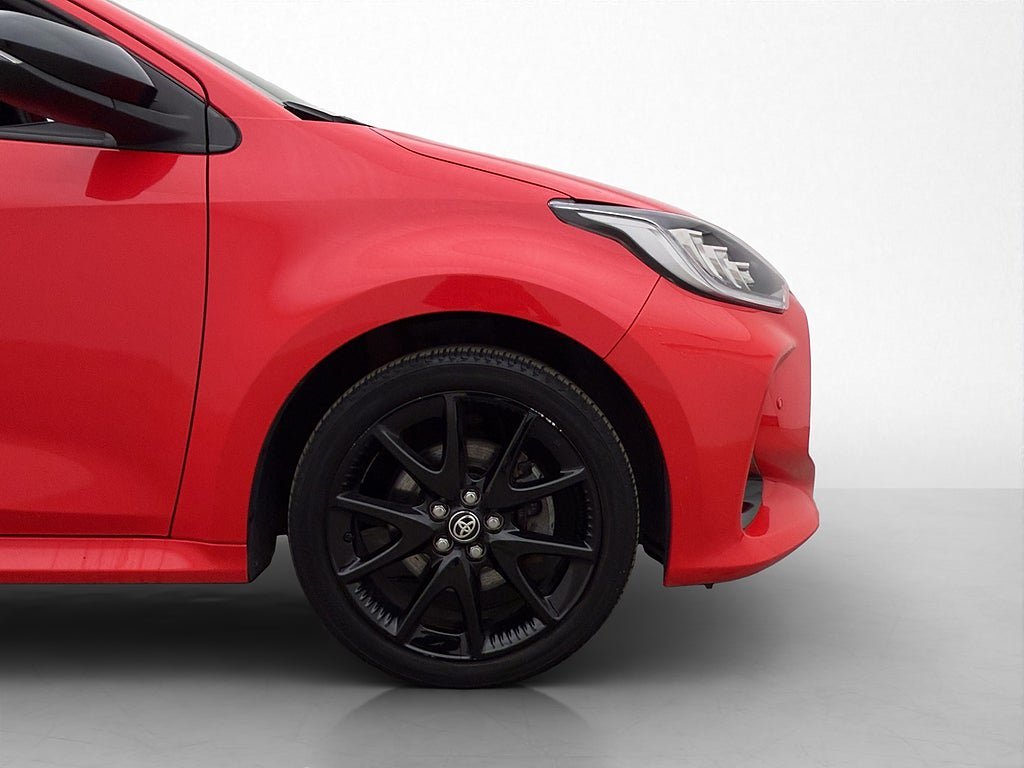 Vehicle Image 30