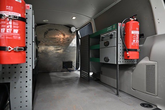 Vehicle Image 12