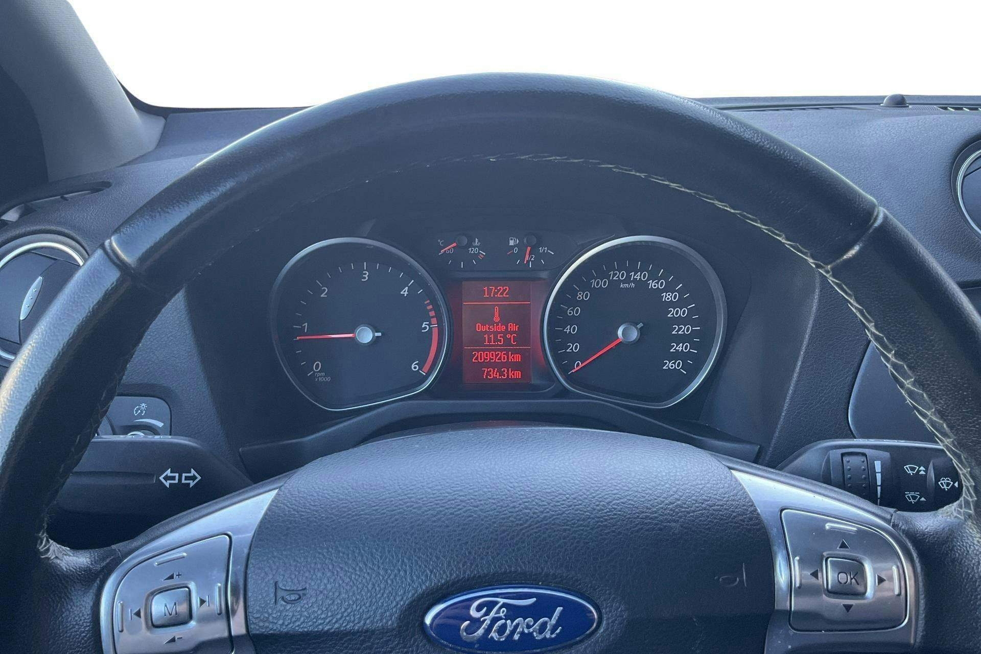 Vehicle Image 11