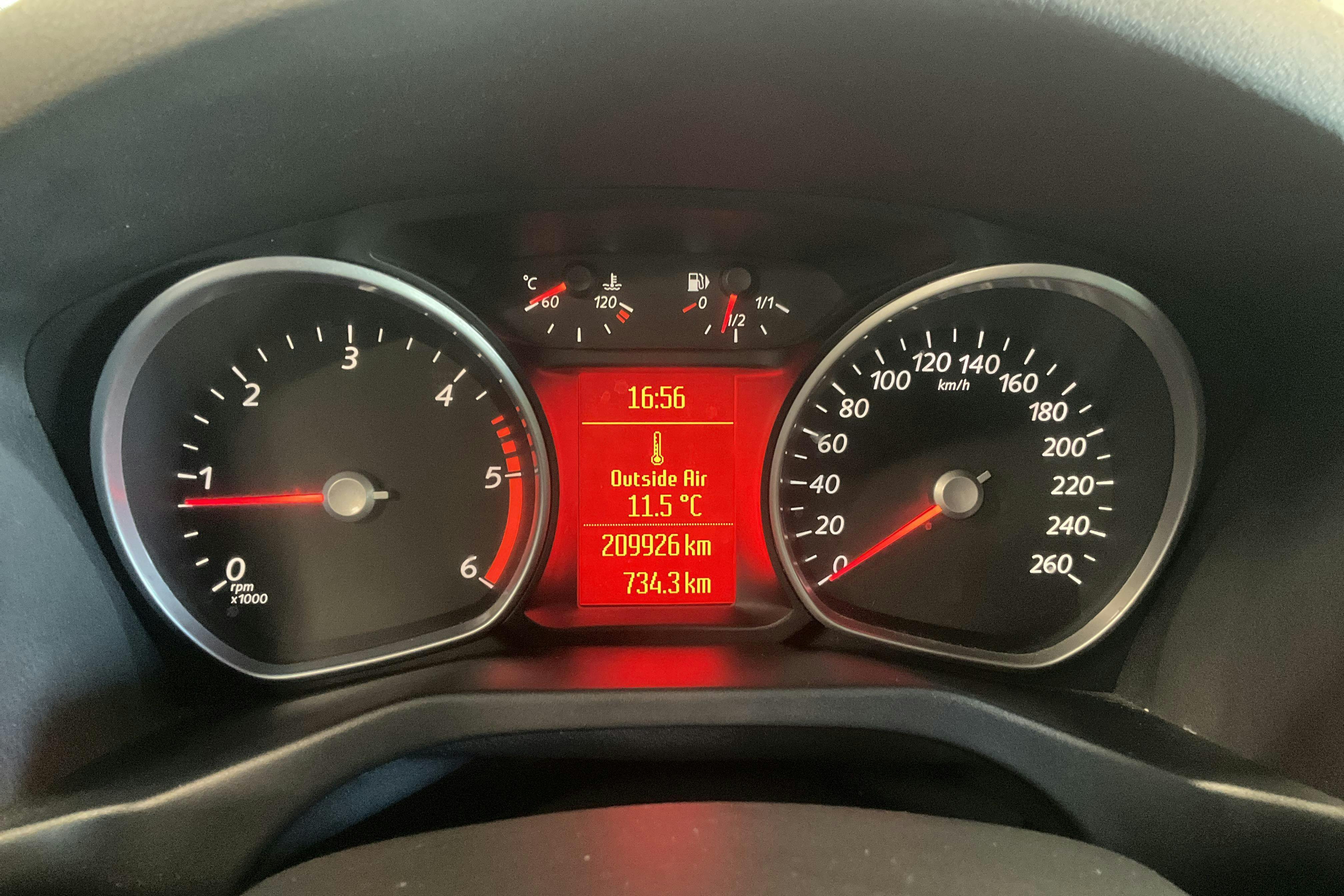 Vehicle Image 13
