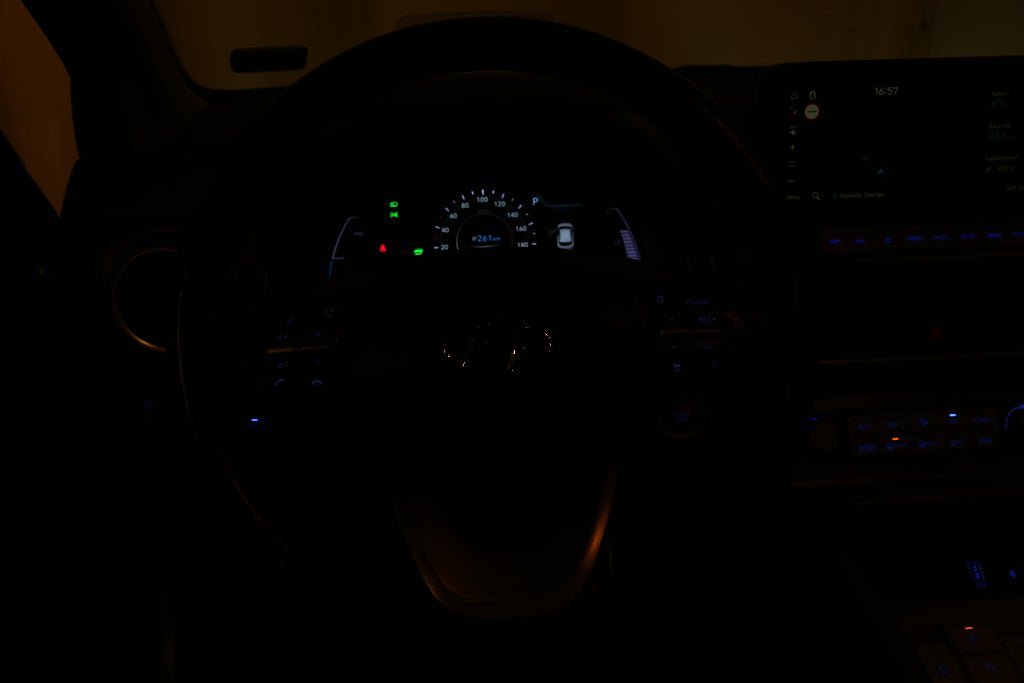 Vehicle Image 23