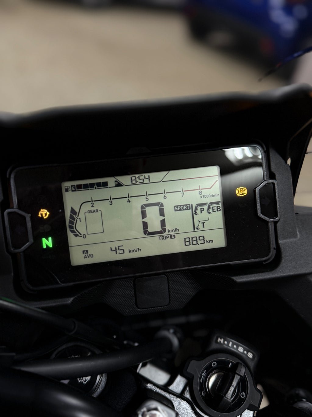 Vehicle Image 8