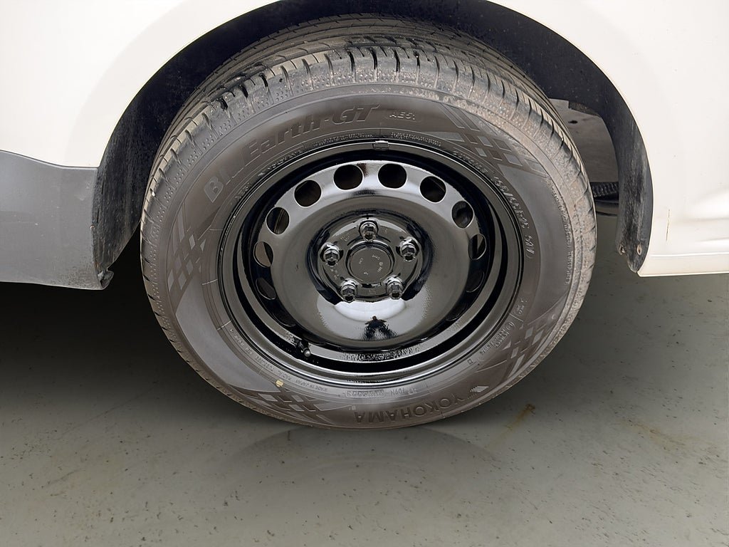 Vehicle Image 31