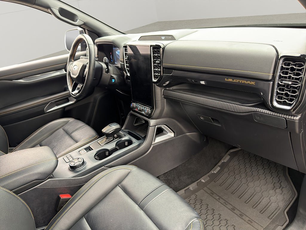 Vehicle Image 33