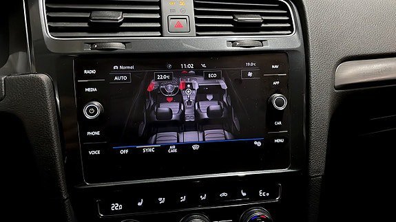 Vehicle Image 15