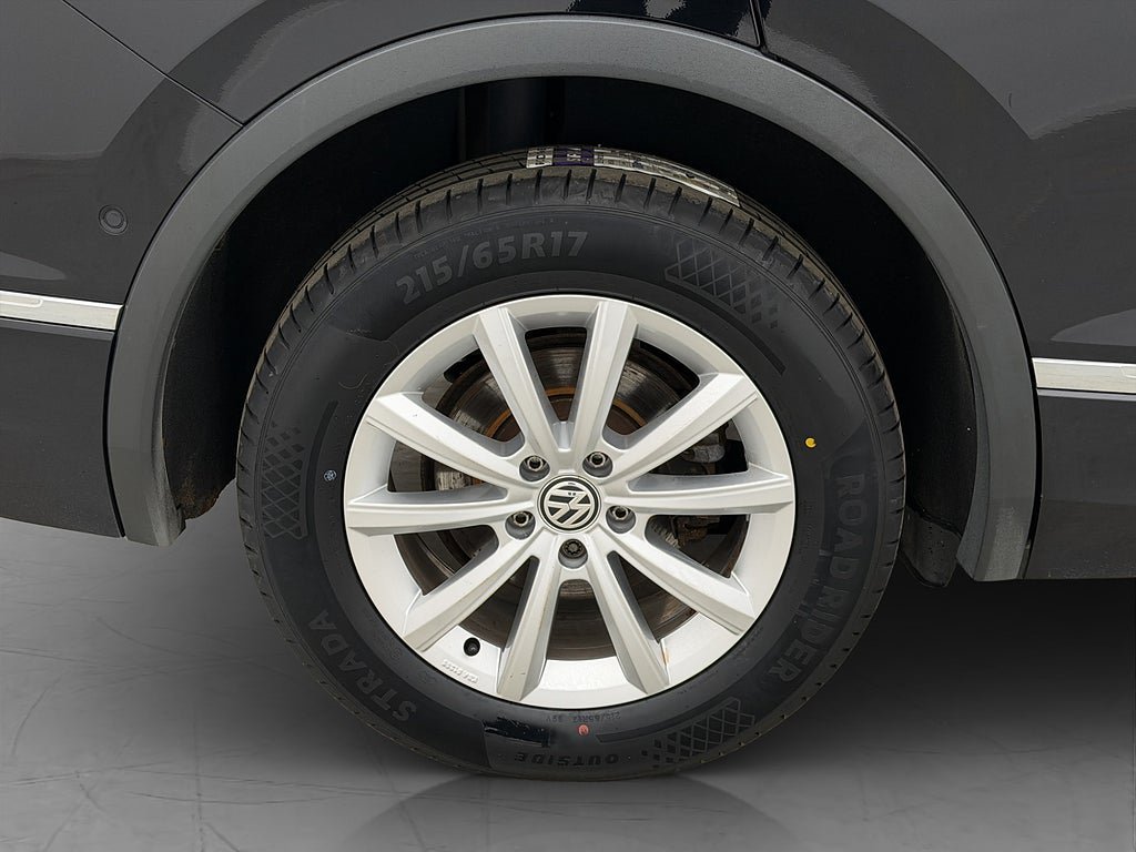 Vehicle Image 37