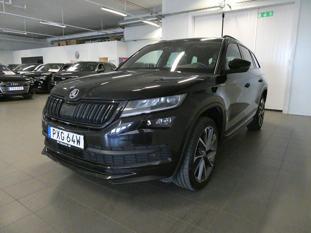 Vehicle Image 9