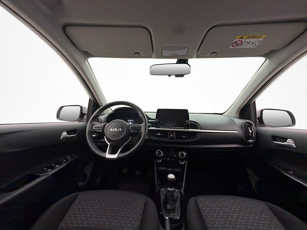 Vehicle Image 12