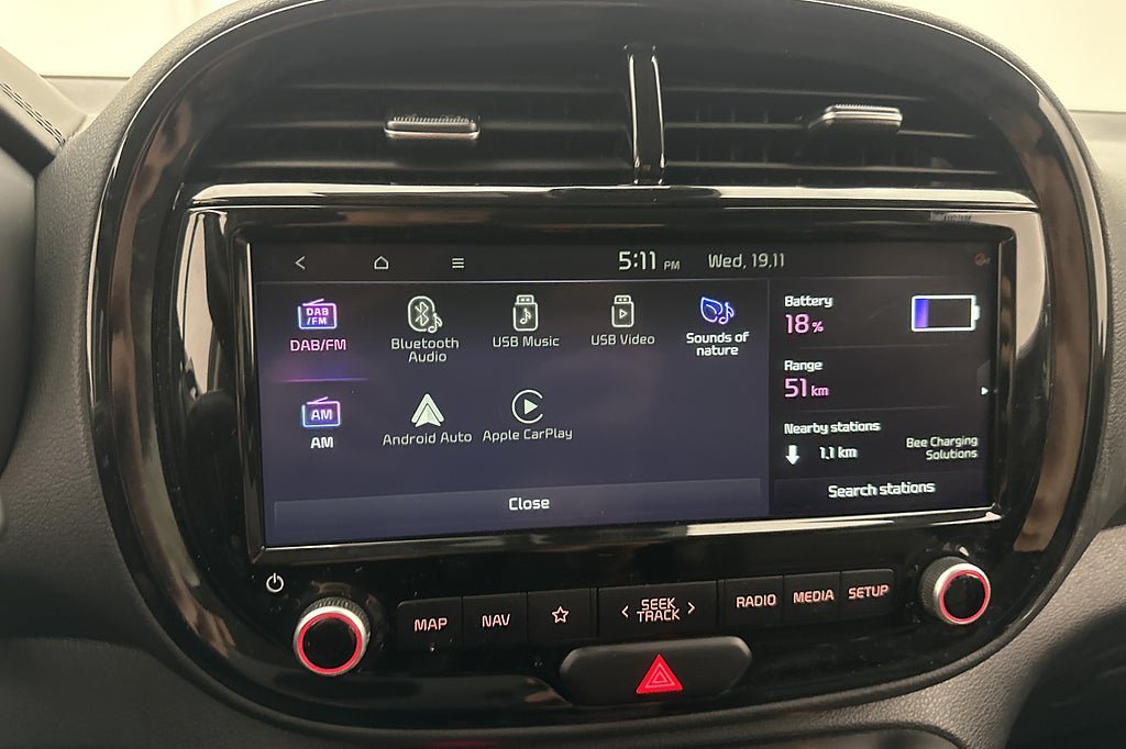 Vehicle Image 17