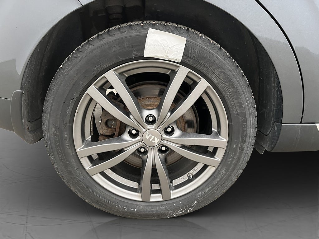 Vehicle Image 30