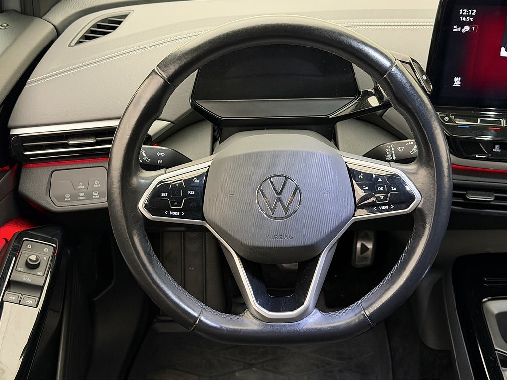 Vehicle Image 33