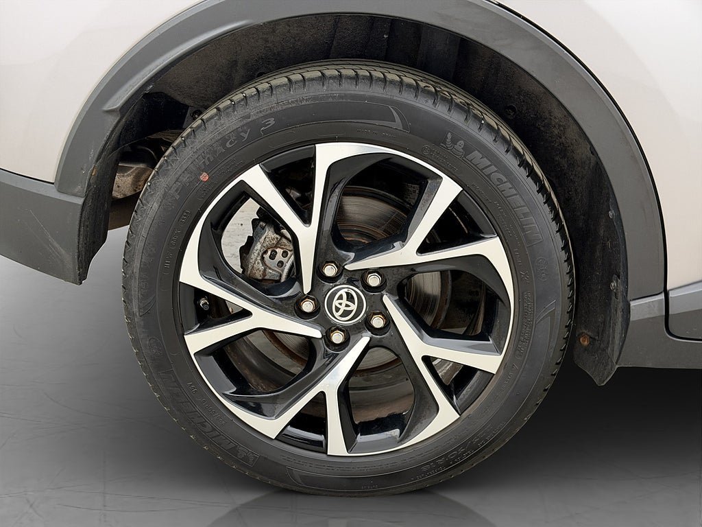 Vehicle Image 31
