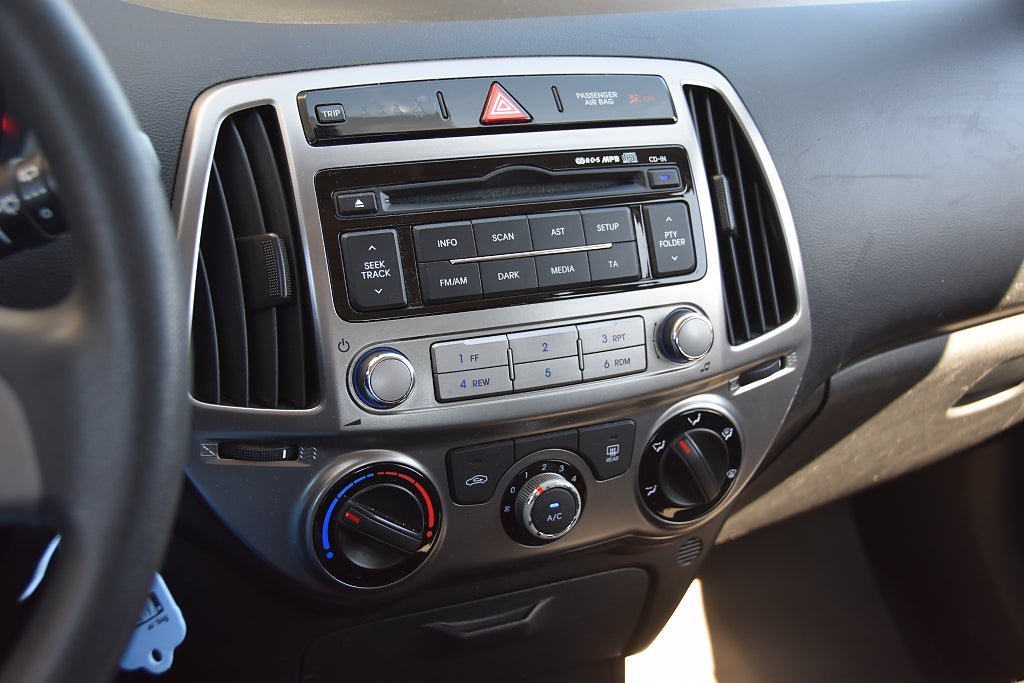 Vehicle Image 15