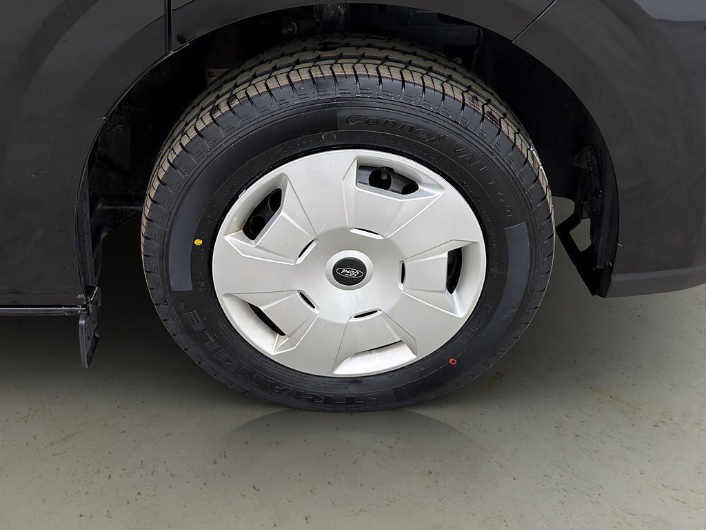 Vehicle Image 31