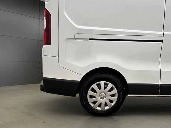 Vehicle Image 34