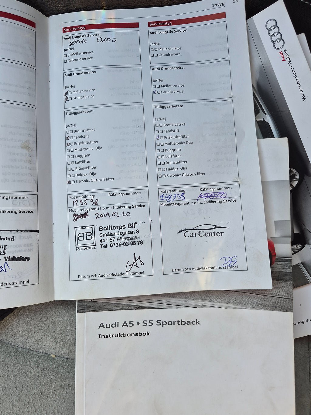 Vehicle Image 15