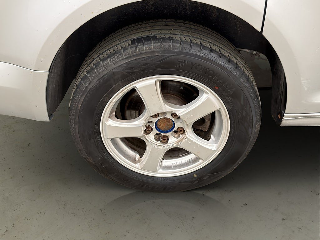 Vehicle Image 32