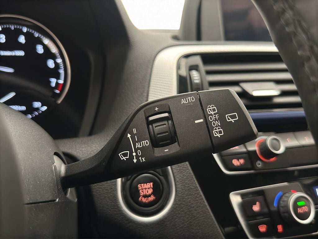 Vehicle Image 27