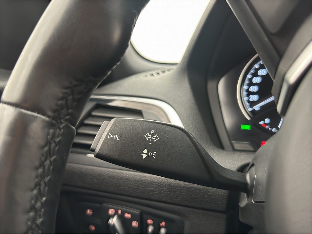 Vehicle Image 28