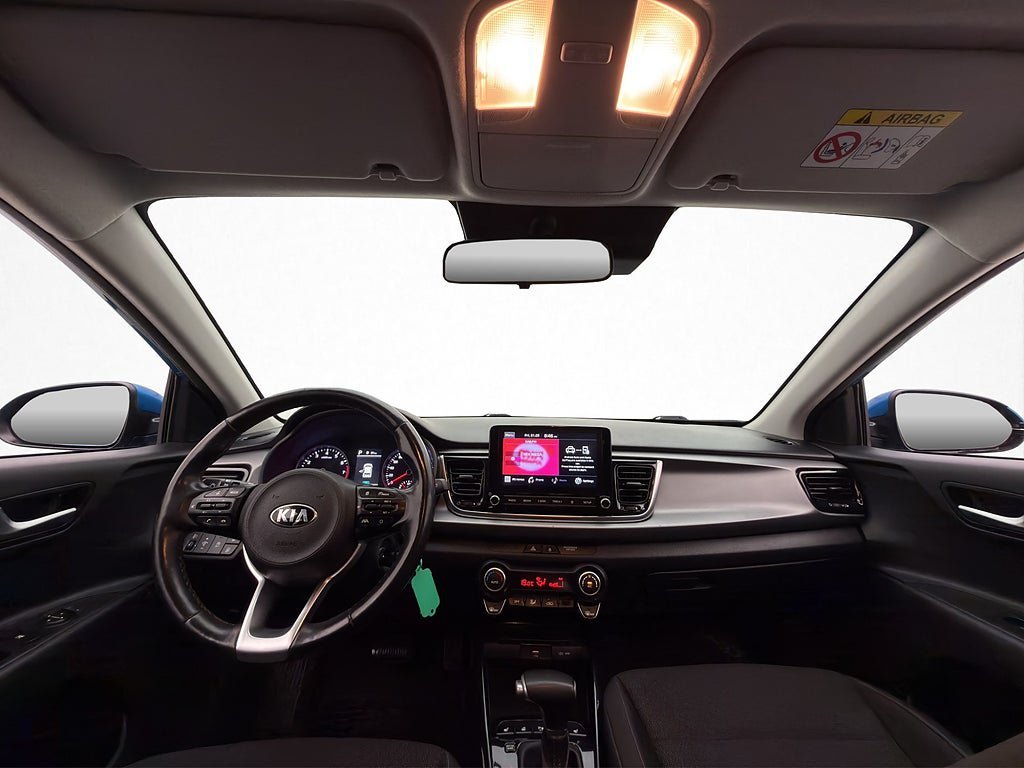 Vehicle Image 13