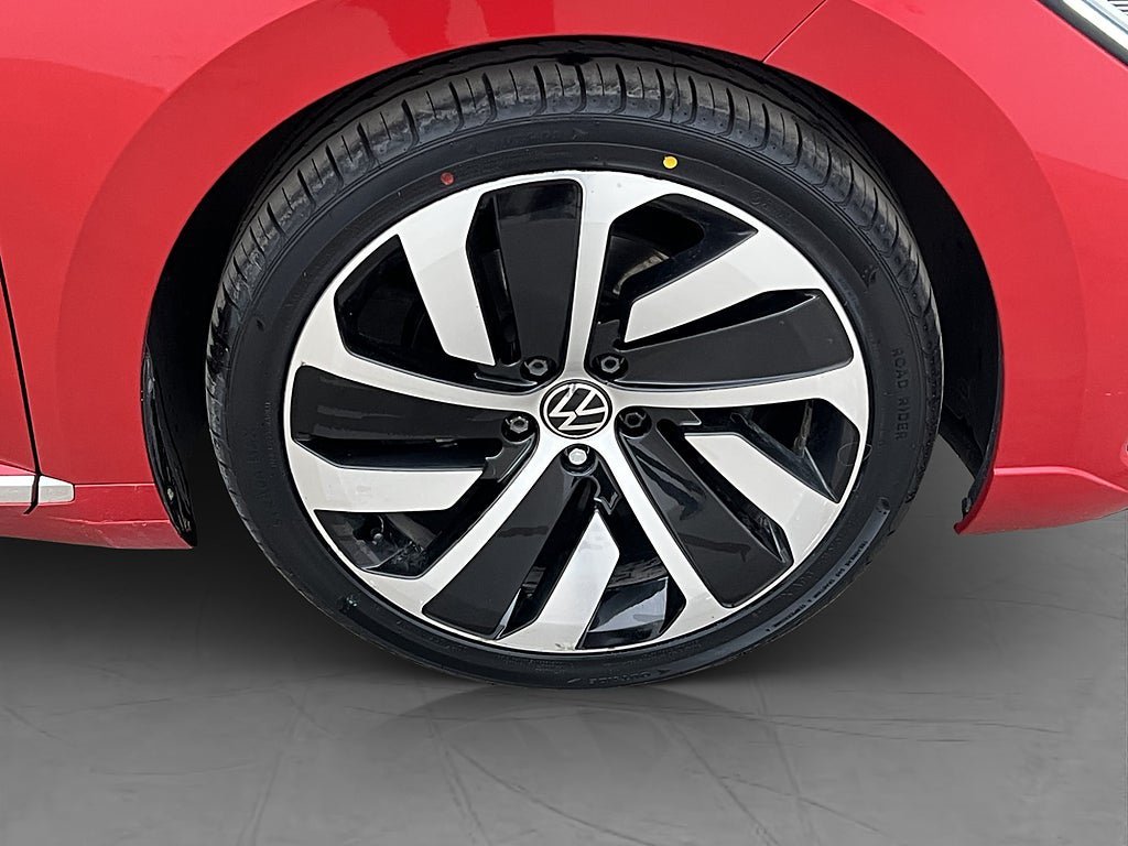 Vehicle Image 30