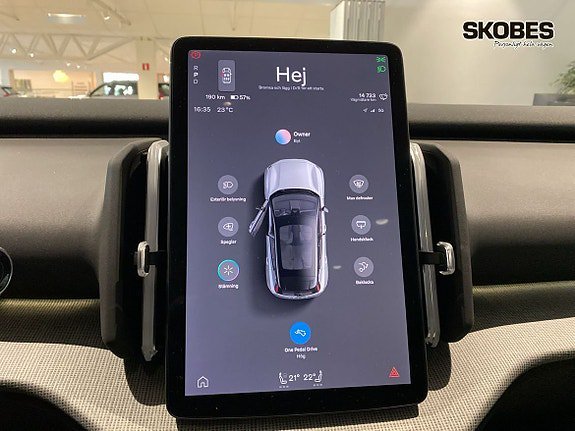 Vehicle Image 15