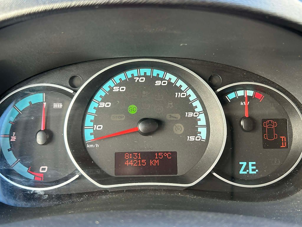 Vehicle Image 11