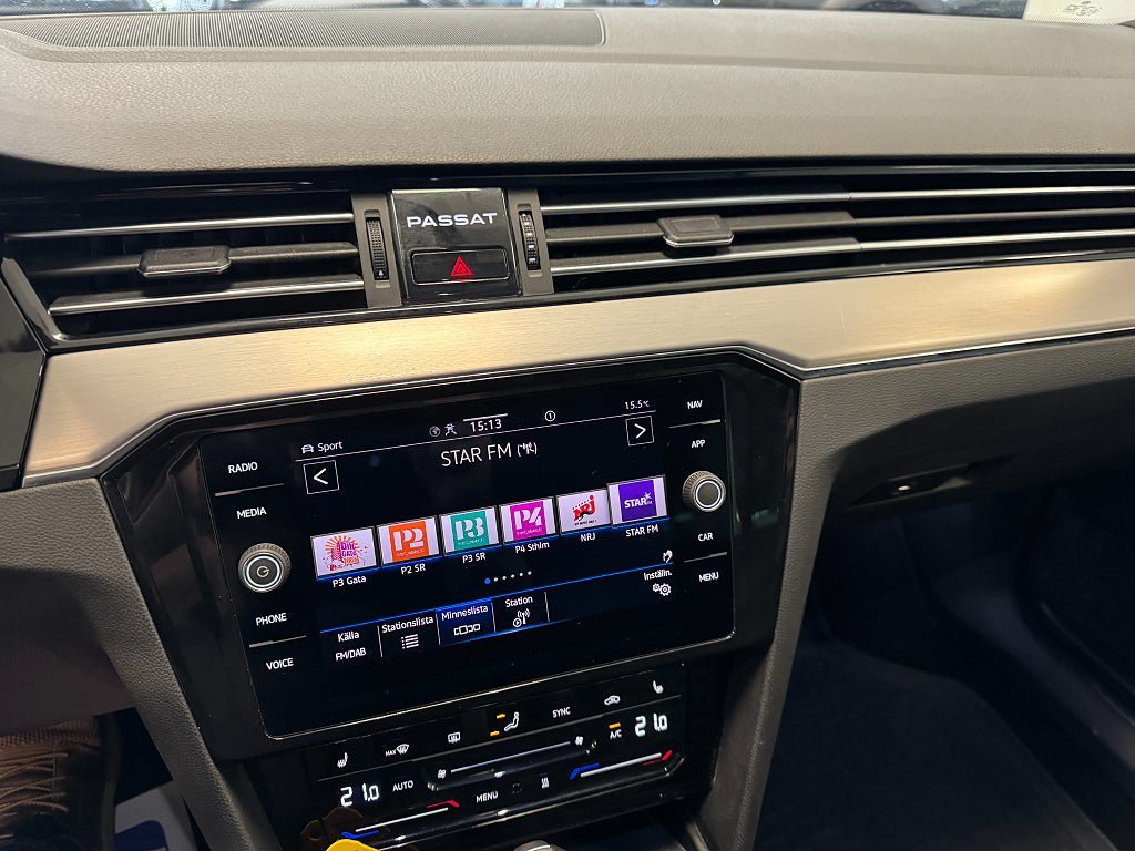 Vehicle Image 17