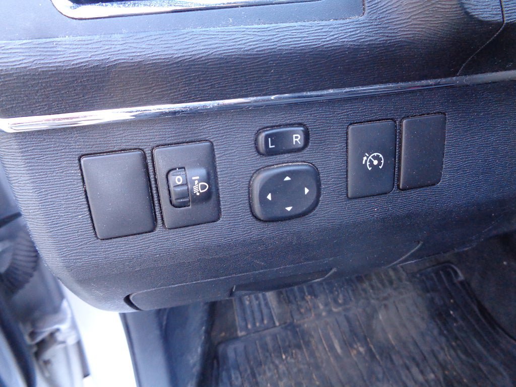 Vehicle Image 40